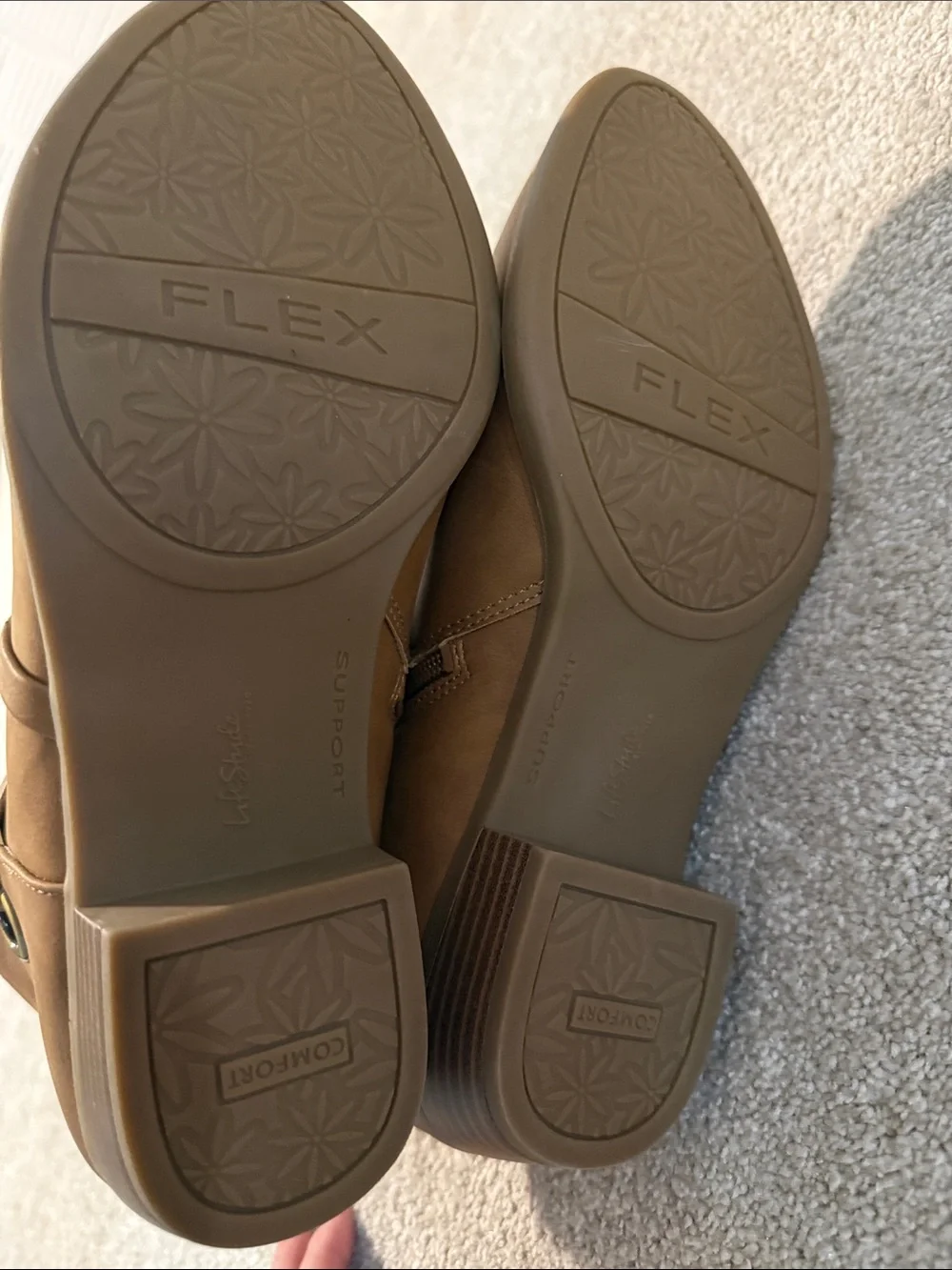 NWOB Life Stride Amara Tan Ankle Booties Size 11W